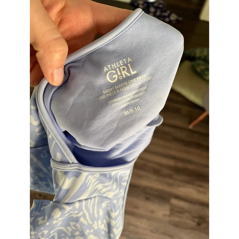 Athleta girl light